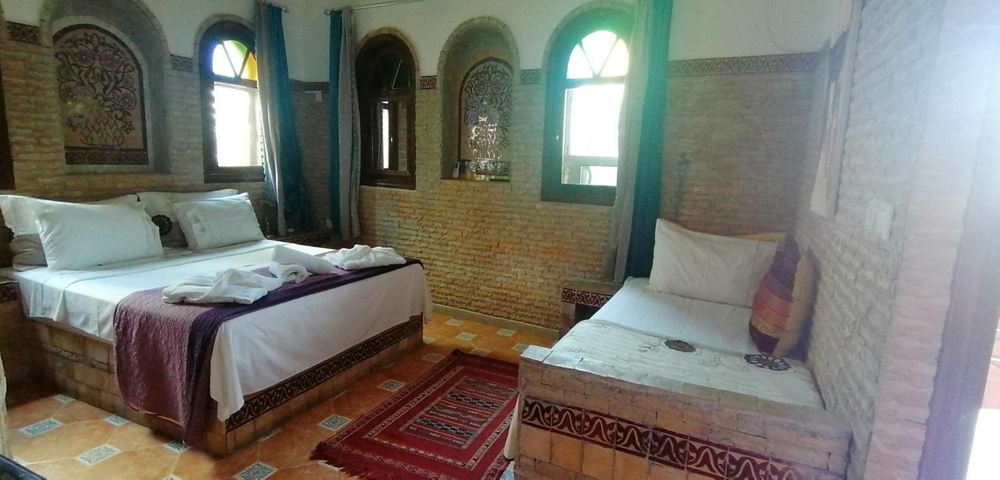 Pasta Plaza Hotel Asilah