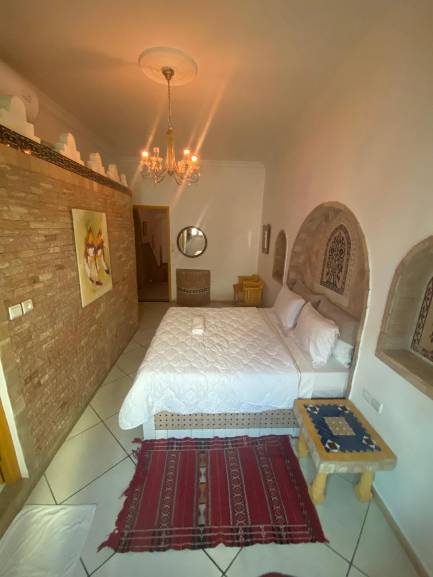 Pasta Plaza Hotel 3*
